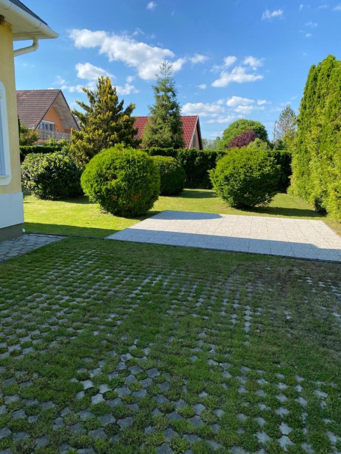 Pacsirta Apartman Lenti Exterior photo